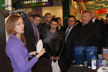 Владимир Жириновский посетил один из нижегородских супермаркетов