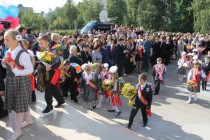 Глава администрации Нижнего Новгорода Олег Кондрашов поздравил с началом учебного года учителей и учеников нижегородских школ