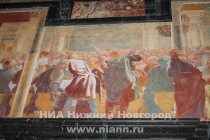 В зданиях монастырского ансамбля сохранилось около 140 фресок