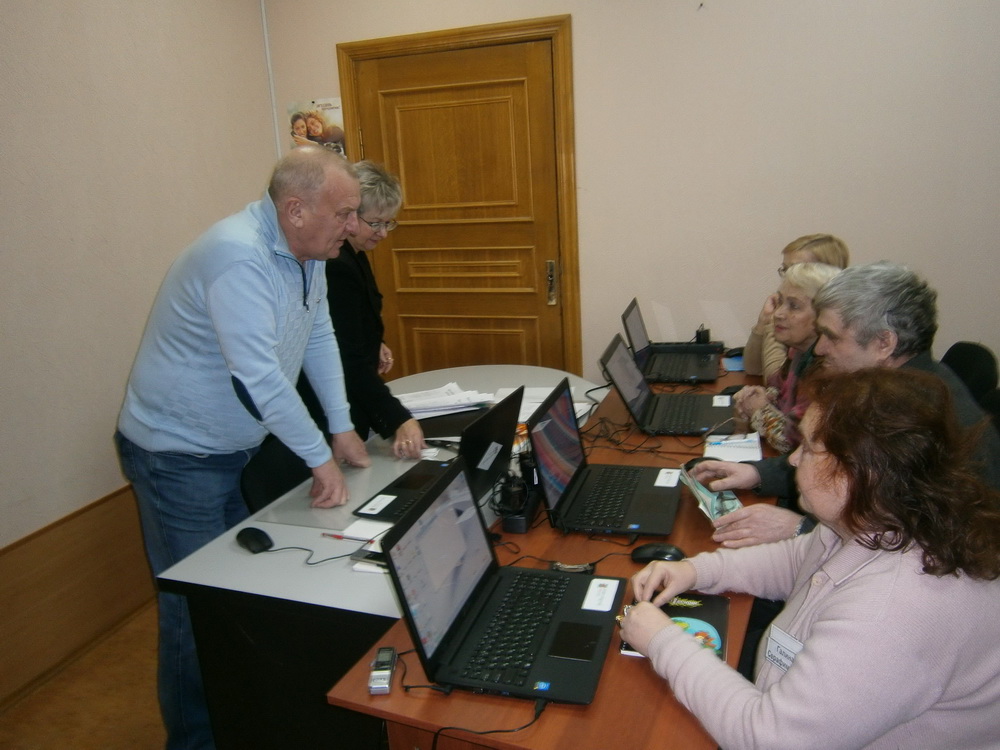 Курсы компьютерной грамотности для пенсионеров открылись в Нижнем Новгороде в рамках проекта 