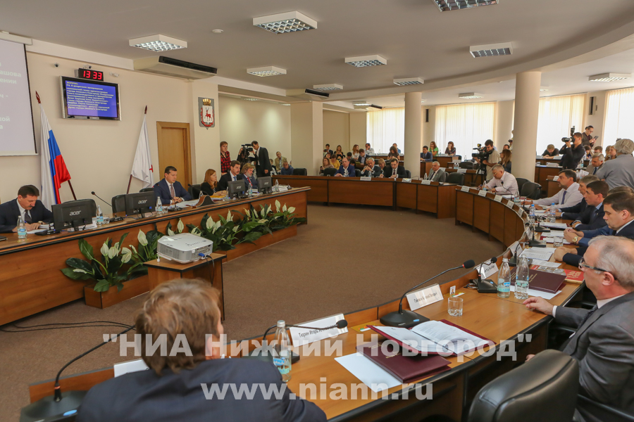 Депутаты не одобрили отчет главы администрации Нижнего Новгорода Олега Кондрашова о работе за 2014 год