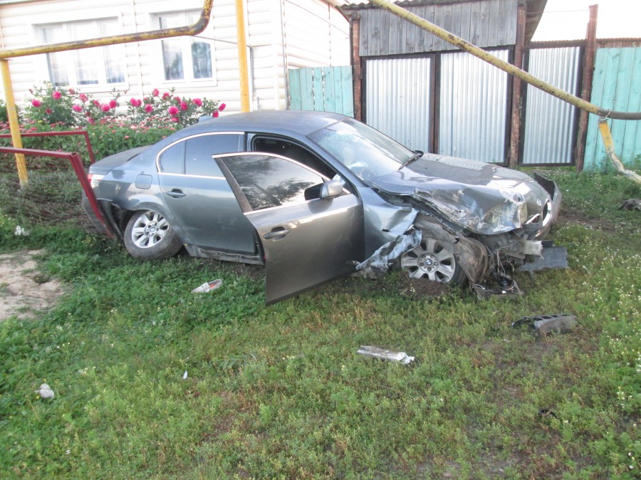 Автомобиль из Санкт-Петербурга насмерть сбил водителя мотоцикла в Нижегородской области 3 августа