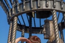 Открытие первого в России памятника Жюль Верну в Нижнем Новгороде