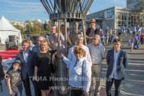 Открытие первого в России памятника Жюль Верну в Нижнем Новгороде