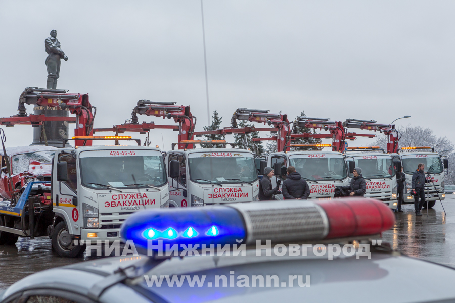 Глава Нижнего Новгорода Иван Карнилин создал комиссию по оценке законности установленных знаков о запрете остановки или стоянки транспорта