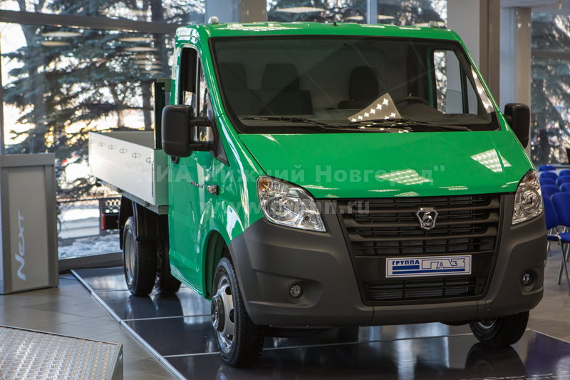 Продажи легких коммерческих автомобилей ГАЗ сократились на четверть за 11 месяцев 2015 года