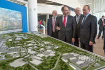 Президент России Владимир Путин осмотрел новый терминал аэропорта Нижний Новгород