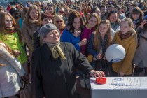 Нижний Новгород принял участие во всероссийском флешмобе Подними голову