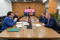 Глеб Никитин провёл встречу с председателем Волго-Вятского банка Александром Анащенко