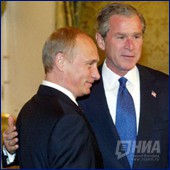 Владимир Путин и Джордж Буш подписали Договор о сокращении стратегических наступательных потенциалов