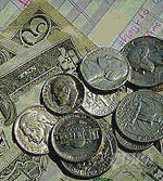 Сегодня американский доллар отмечает день рождения