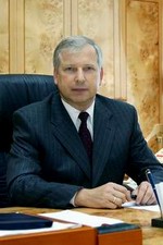 Виктор Черкесов (фото: www.gnk.gov.ru)