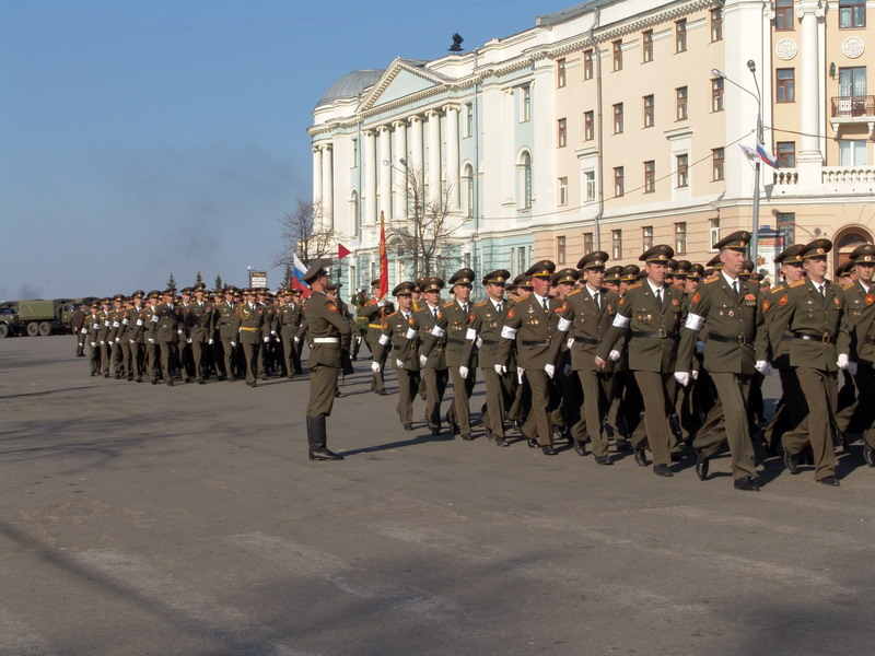 Минобороны рассматривает возможность ликвидации 22-ой армии, дислоцированной в Нижегородской области, - Александр Хинштейн