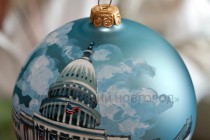 Фоторепортаж: фабрика Ариель изготовит елочные игрушки с изображением президента США Барака Обамы (20.03.2009)