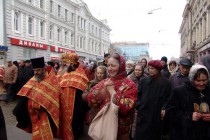 Пасхальный Крестный ход в Нижнем Новгороде