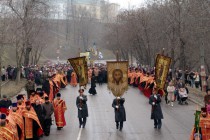 Пасхальный Крестный ход в Нижнем Новгороде