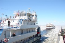 Всего вверх по Волге ушли шесть судов