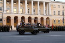 Участие в военном Параде примет около тысячи военнослужащих