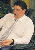 Олег Шавин: Темноты не боюсь, просто люблю зажигать свет