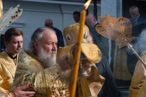 Фоторепортаж: Патриарх Московский и всея Руси Кирилл освятил Феодоровский собор в Городце Нижегородской области (12.09.2009)