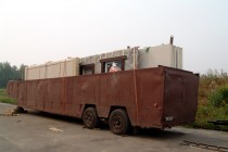 Дом помещен в полуприцеп для транспортировки