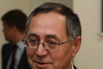 Игорь Богданов
