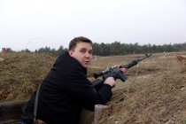 Корреспондент РИА Новости Сергей Астафьев с СВД