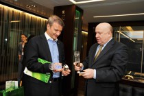 Герману Грефу поющие бокалы понравились