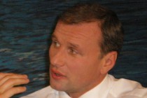 Дмитрий Сватковский: Я не могу поддаться губернатору – я играю с ним в паре