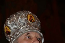 Священнослужитель