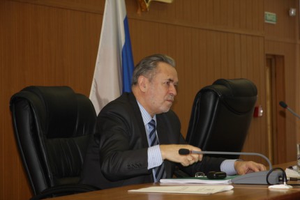 Представители СМИ Дзержинска Нижегородской области провели пикет против выдворения журналистов с заседания Думы