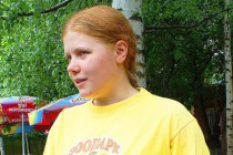 Самого маленького птенца пока не пускают гулять по улице