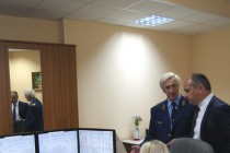 Глава администрации Нижнего Новгорода Олег Кондрашов и первый заместитель директора МП Нижегородское метро Виктор Кисель в диспетчерской