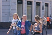 Участники пикета рассказывали прохожим об опасности вступления России в ВТО