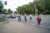 Пешеходный переход у остановки Университет пока еще функционирует, но в течение недели будет закрыт