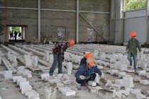 Работы по строительству спортзала в ФОКе при школе №30