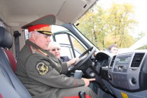 Сергей Ерыгин за рулем автомобиля Соболь