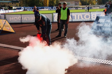 Беспорядки до и во время футбольного матча Волга