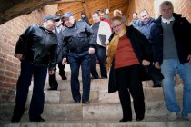 Высокие ступени кремлевской стены