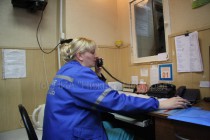 Диспетчер вызывает бригаду скорой на очередной выезд