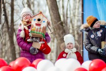 Праздник Грачи прилетели в парке Швейцария