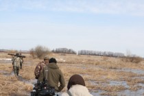 Охотоведы и журналисты продолжают рейд по поиску браконьеров