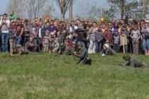 Реконструкция боя Великой Отечественной войны в парке Победы