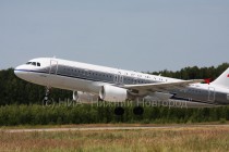Взлет А-320 в ретроливрее в нижегородском аэропорту