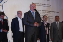 Губернатор Нижегородской области Валерий Шанцев произносит приветственную речь