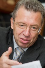 Анатолий Волков