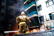 Пожарные за работой