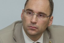 Александр Шаронов