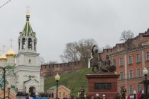 Торжественная церемония открытия празднования Дня народного единства у памятника Минину и Пожарскому в Нижнем Новгороде