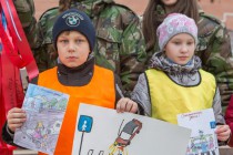 Флэш-моб представителей отряда юных инспекторов движения гимназии № 118